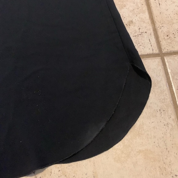 💜 Le Château Black Sleeveless High-Low Tunic Top TTP/XXS - Picture 4 of 6